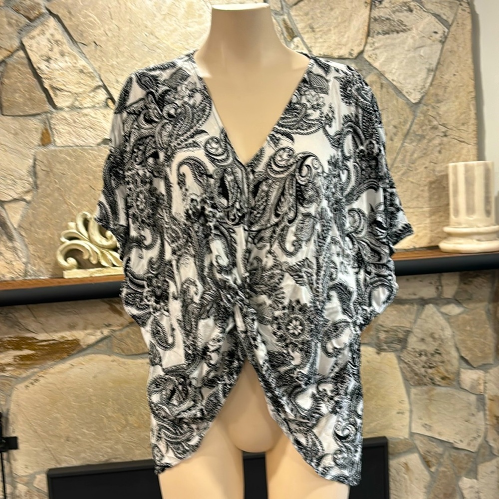 Karen Kane blouse